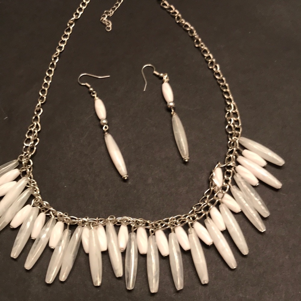 NWOT. Double Chain White Beaded Necklace W/Earrings